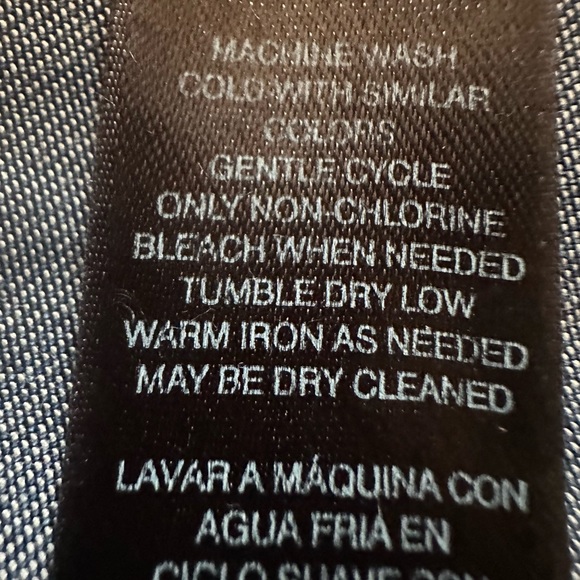 WHBM DENIM COLORED BUTTON DOWN SIZE 10 - Picture 5 of 8